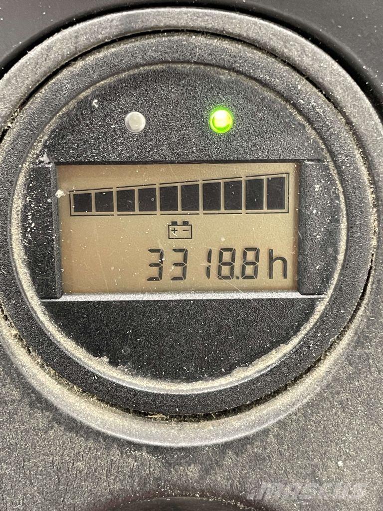 Linde T18-1152-Li-Ion ローリフト