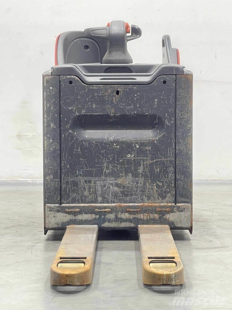 Linde T20SP-131 ローリフト