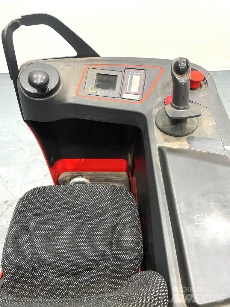 Linde T25R-1154 自走式スタッカー