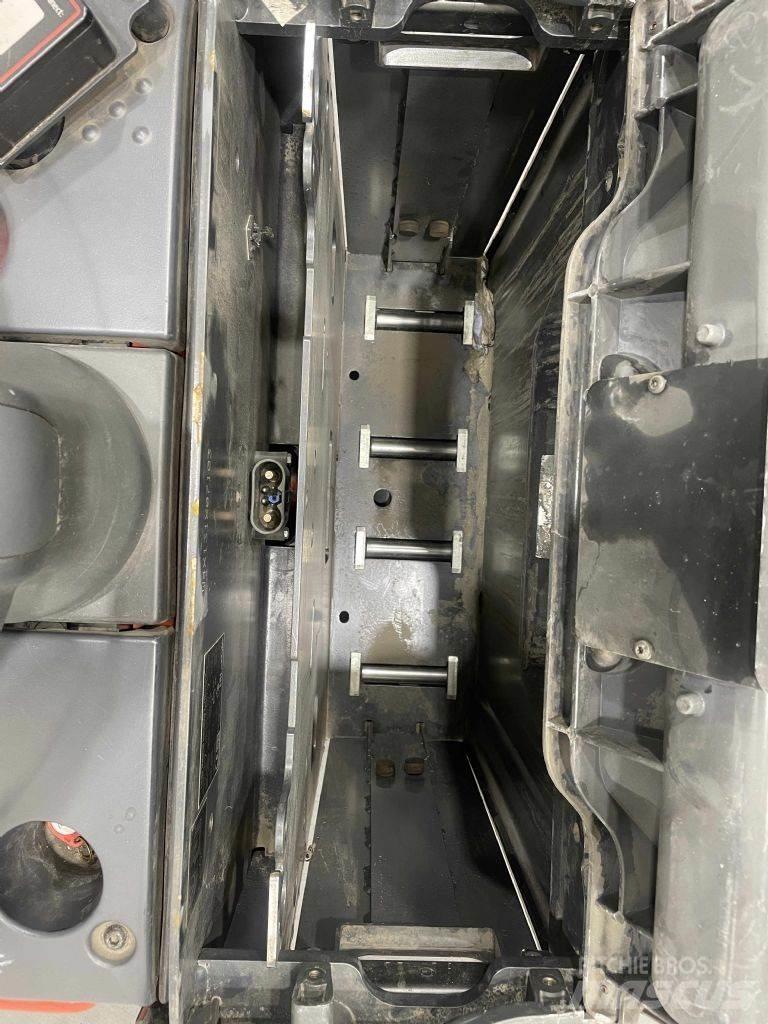 Linde T30SP-131 ローリフト
