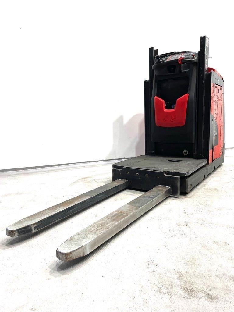 Linde V10-5212 低型オーダーピッカー