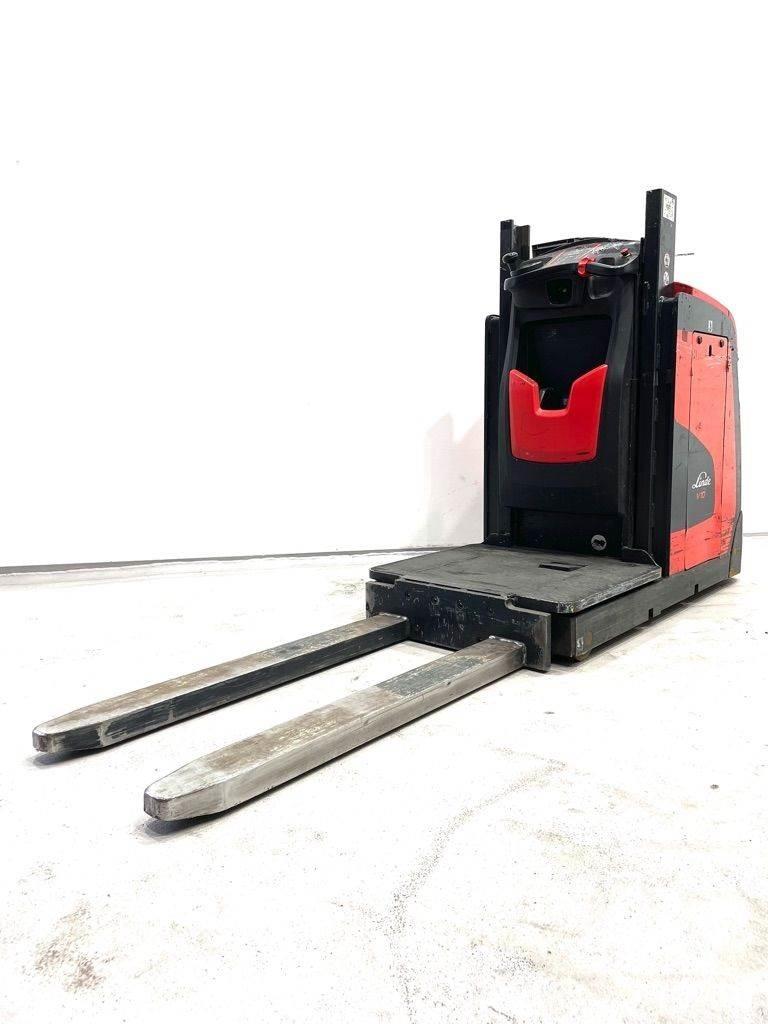 Linde V10-5212 低型オーダーピッカー