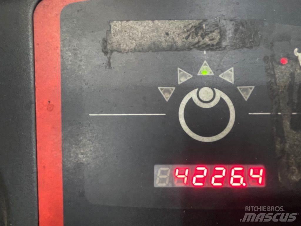Linde V10-5212 低型オーダーピッカー