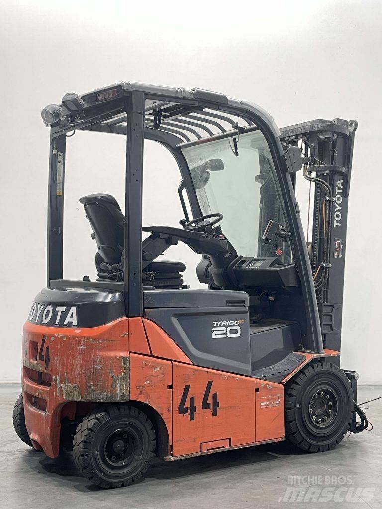 Toyota 8FBMKT20 バッテリーフォークリフト