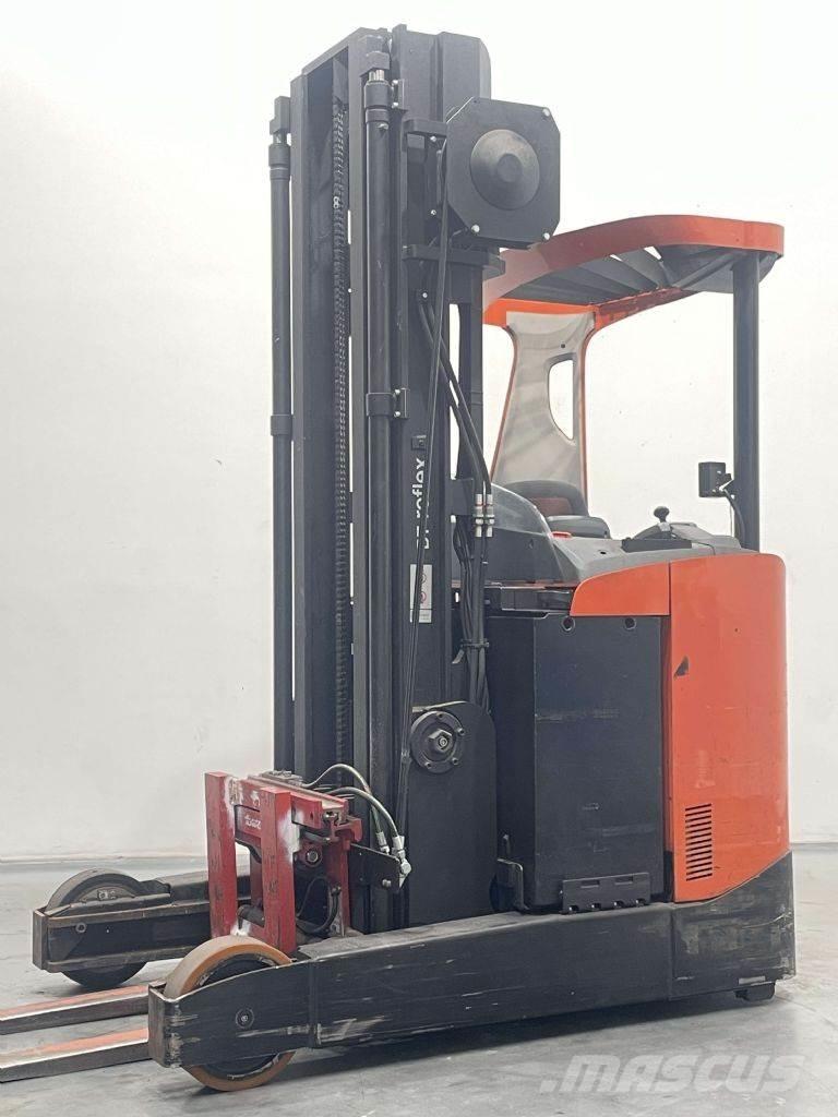 Toyota BT RRE250 リーチフォークリフト