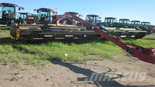 New Holland 1475 モアーコンディショナー