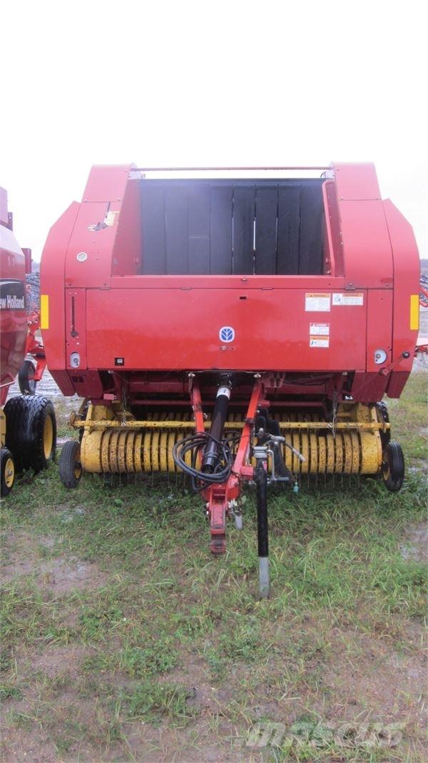 New Holland BR780 ラウンドベーラー