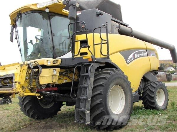 New Holland CX860 コンバイン