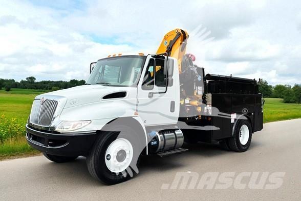 Effer 135/3S 木材積込用クレーン