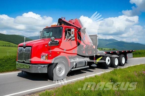 Fassi F385A.2.26 木材積込用クレーン