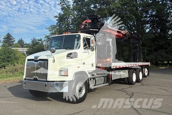 Fassi F390SE.24 木材積込用クレーン