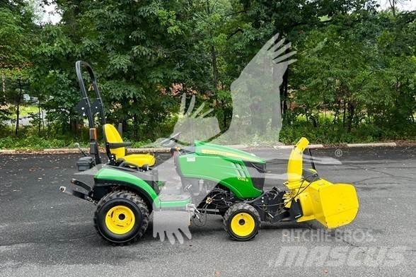 John Deere 1025R トラクター
