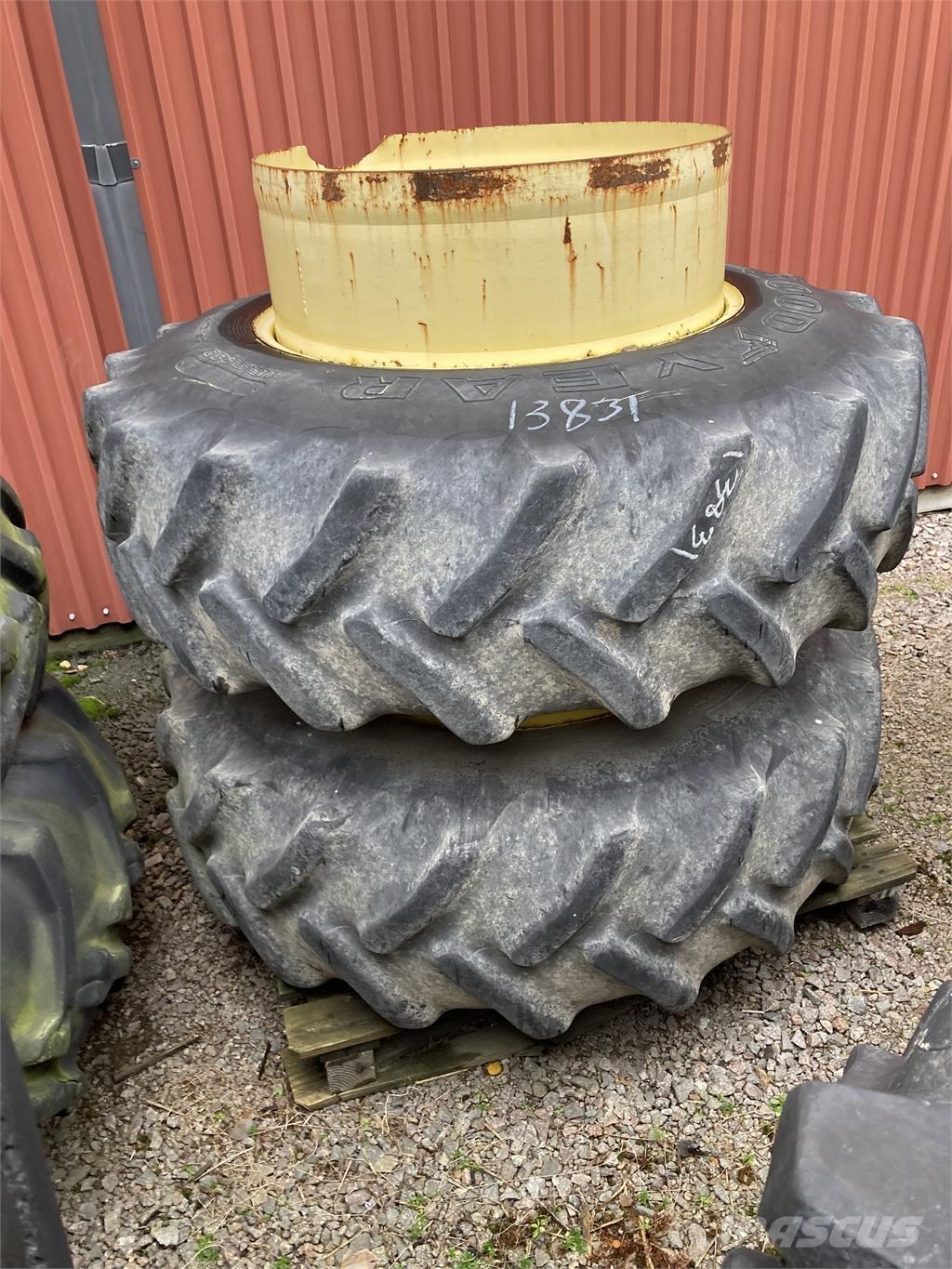  16.9X30, 30 % タイヤ、ホイル、リム