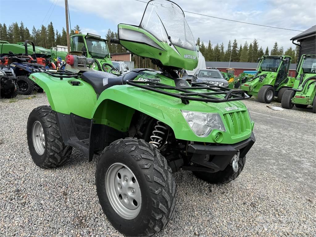 Arctic Cat 550 H1 EFI バギー