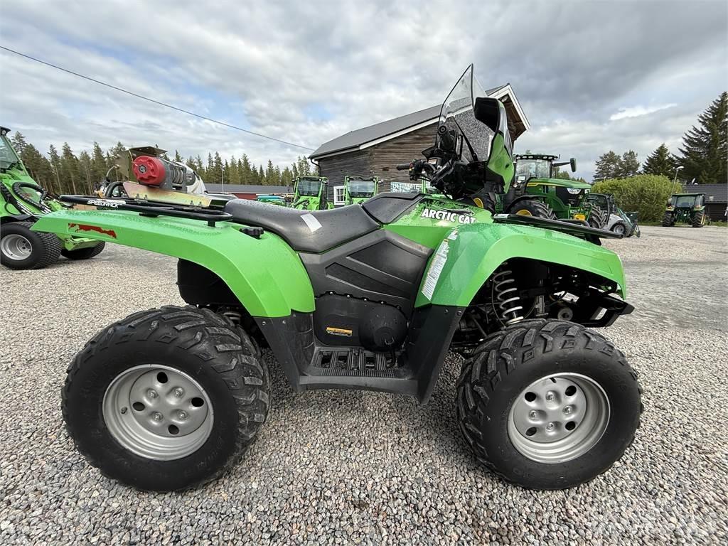 Arctic Cat 550 H1 EFI バギー