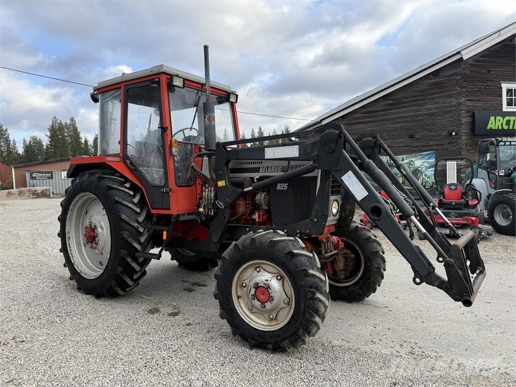 Belarus 825 トラクター