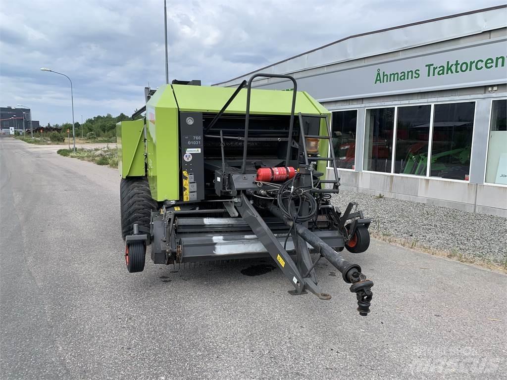 CLAAS ROLLANT UNIWRAP ラウンドベーラー