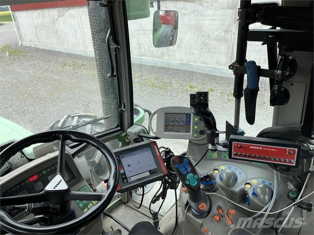 Fendt 820 TRAKTOR トラクター