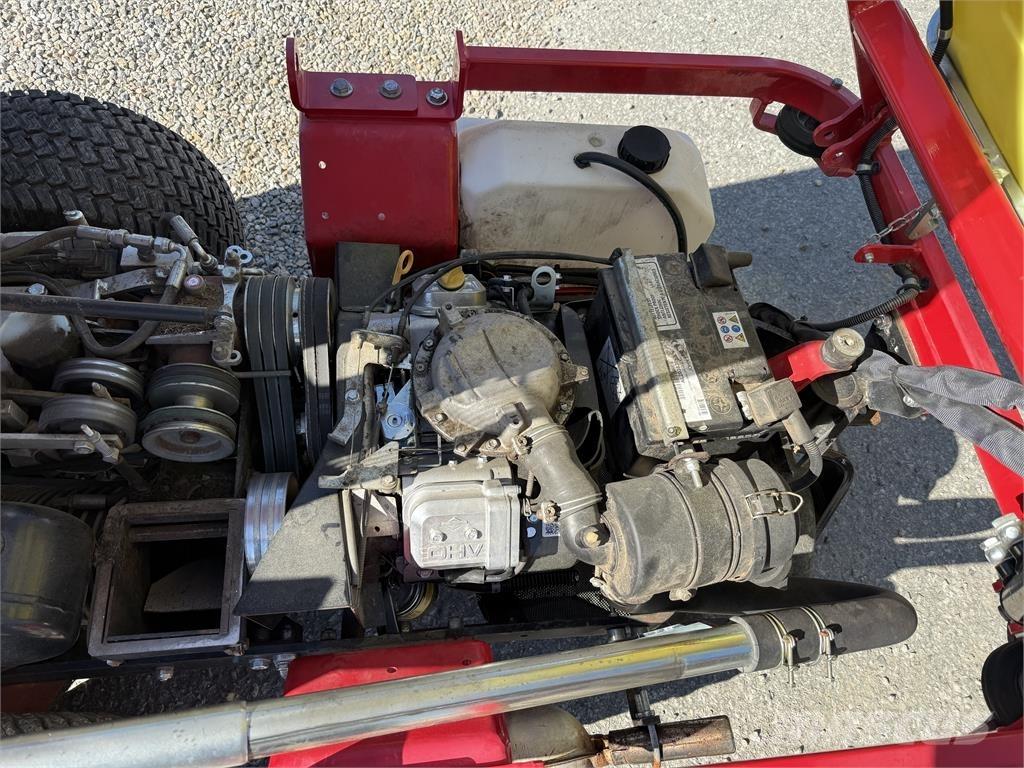 Ferrari 630 Turbograss 乗用・自走モア/芝刈り機