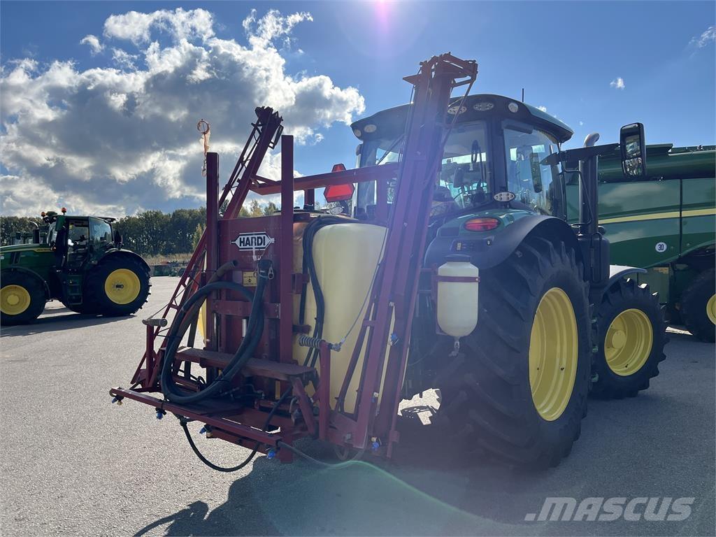 Hardi TLY 1000 牽引型スプレイヤー