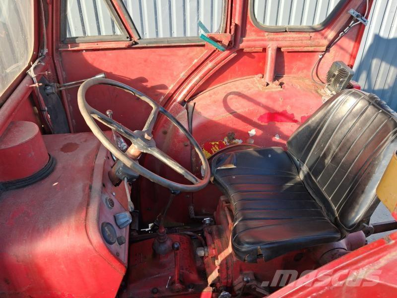 International 414 トラクター