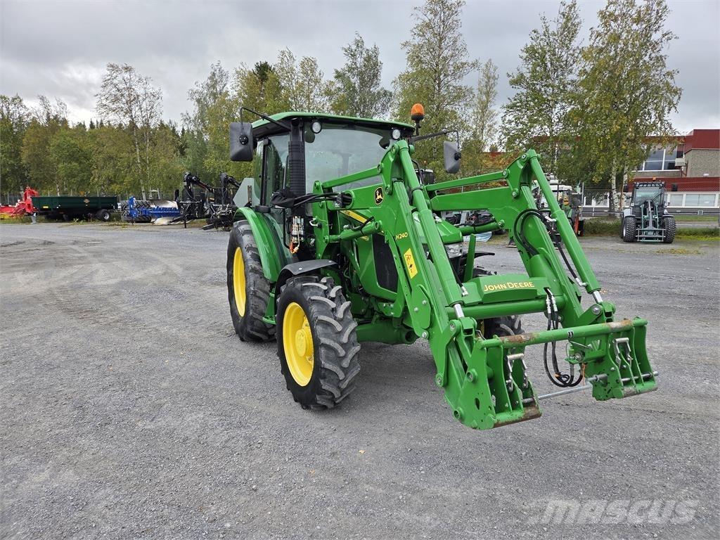 John Deere 5075E トラクター