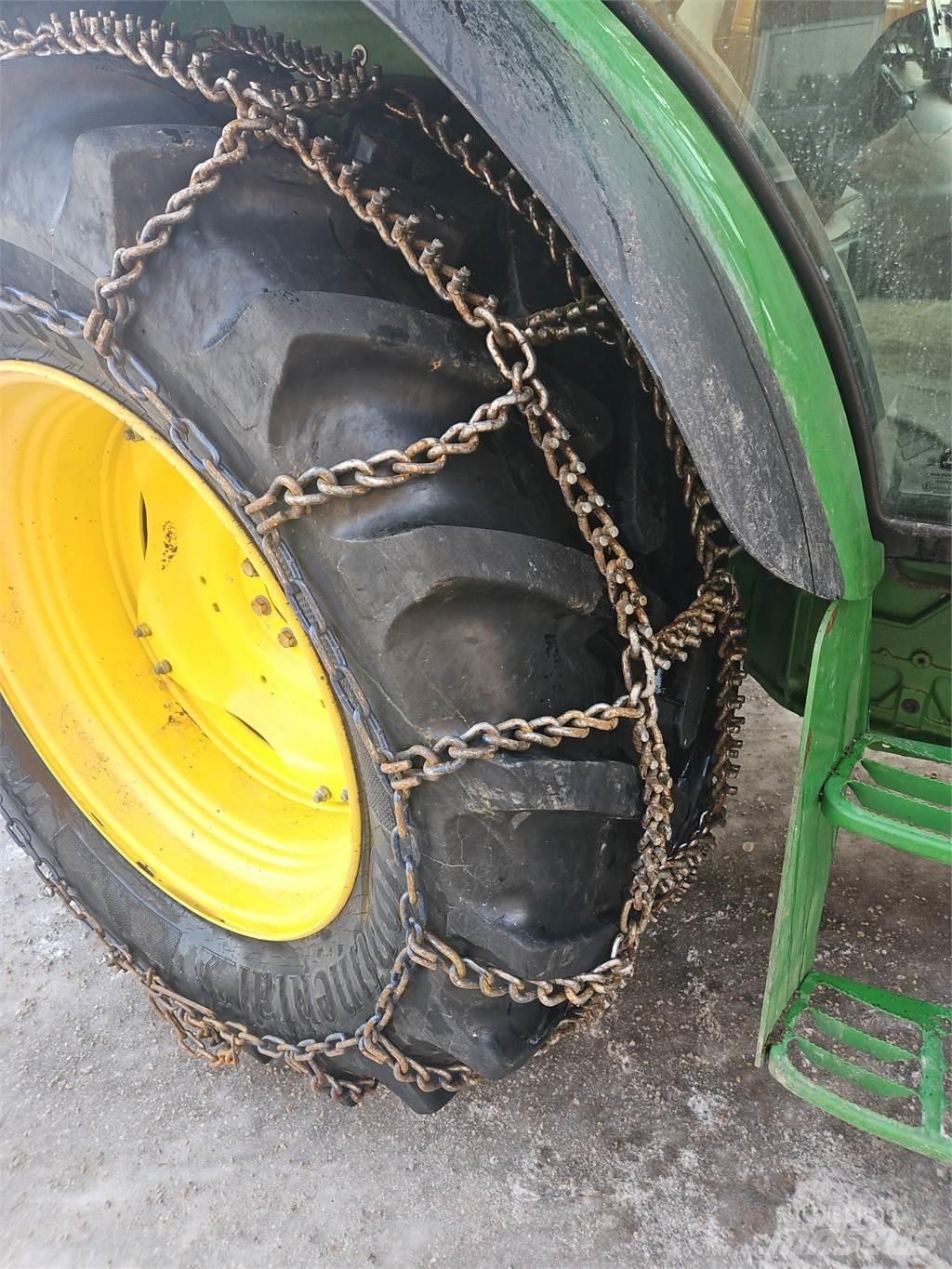 John Deere 5115M トラクター