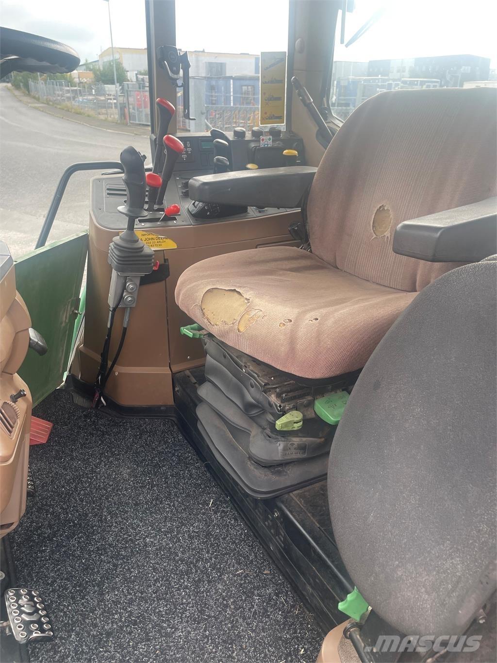 John Deere 6900 TRAKTOR トラクター