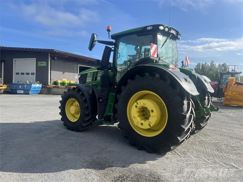 John Deere 6R 250 トラクター