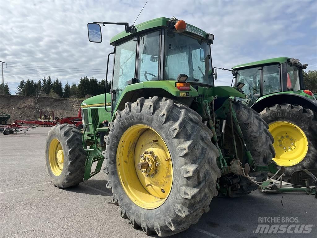 John Deere 7700 トラクター