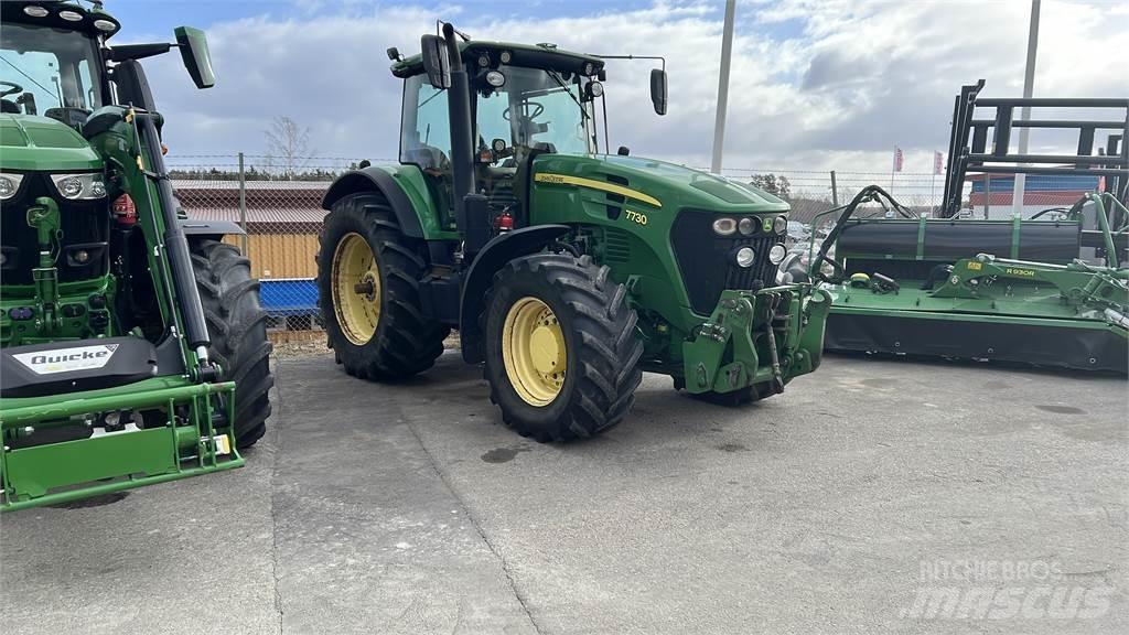 John Deere 7730 トラクター