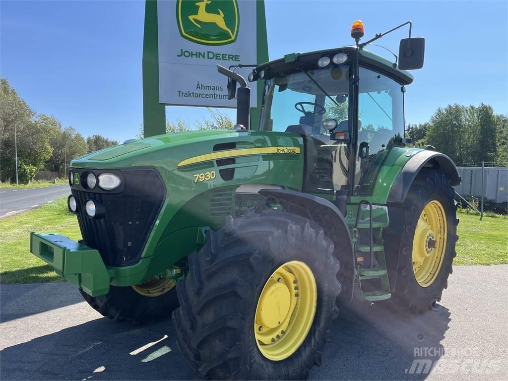 John Deere 7930 トラクター