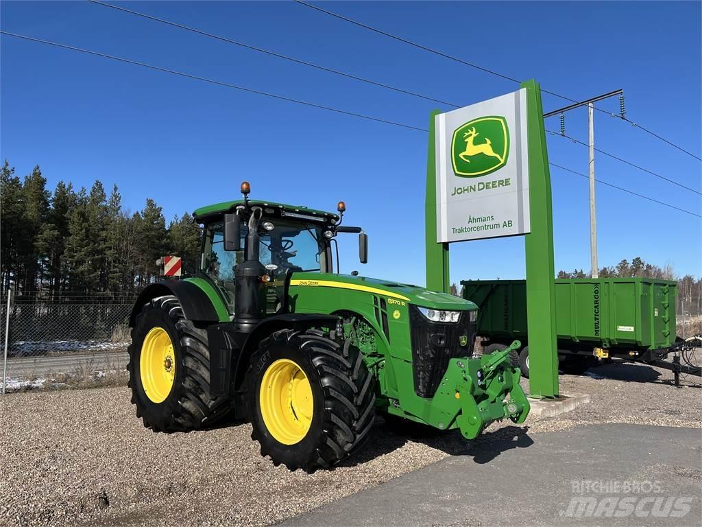 John Deere 8370R トラクター