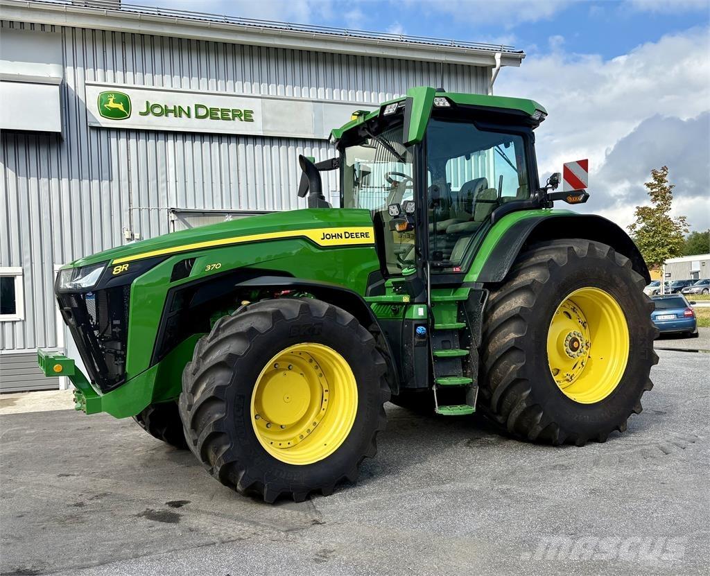 John Deere 8R 370 トラクター