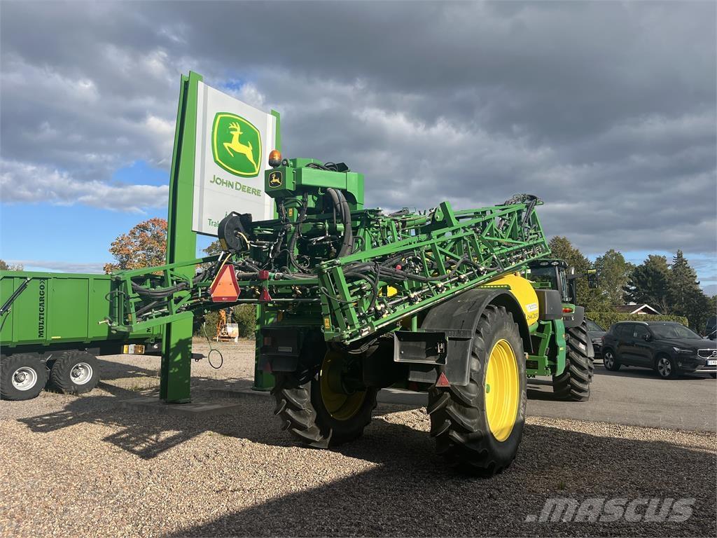 John Deere M952 牽引型スプレイヤー
