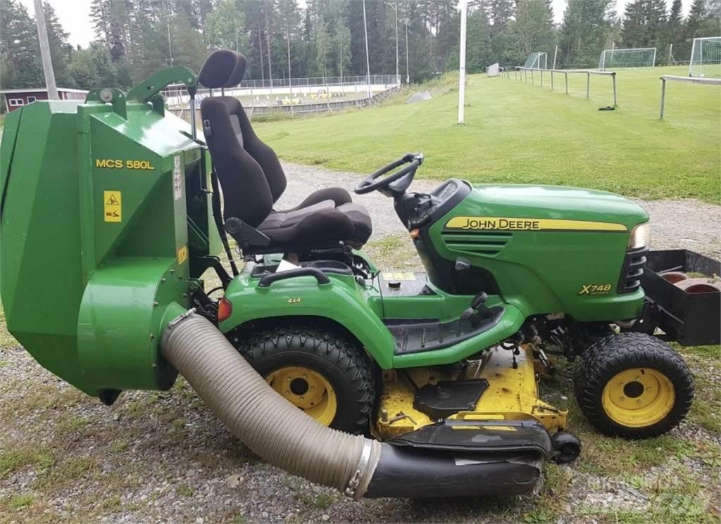 John Deere x748 乗用・自走モア/芝刈り機