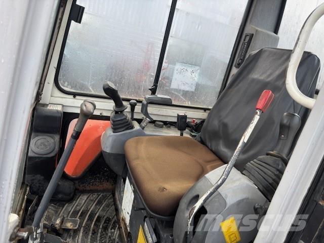 Kubota U35-3 a 大型油圧ショベル12t以上（パワーショベル・ユンボ）