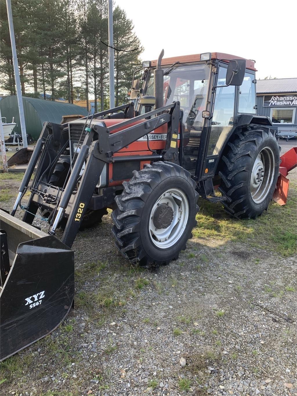 Massey Ferguson 365 4WD トラクター