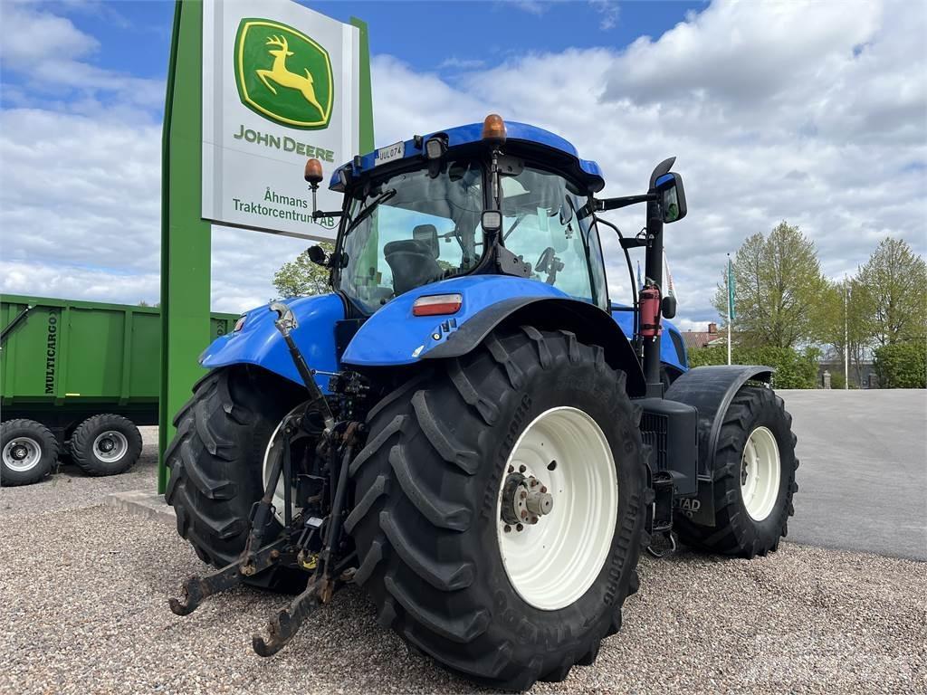 New Holland T7.270 トラクター