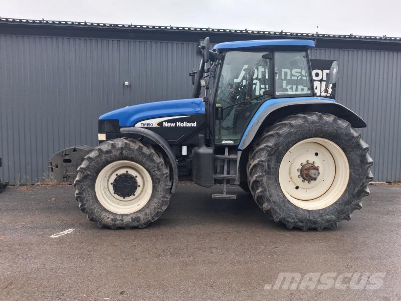 New Holland TM 190 トラクター