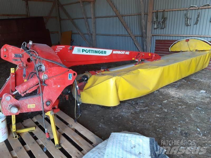 Pöttinger NOVACAT 442 その他飼料収穫設備