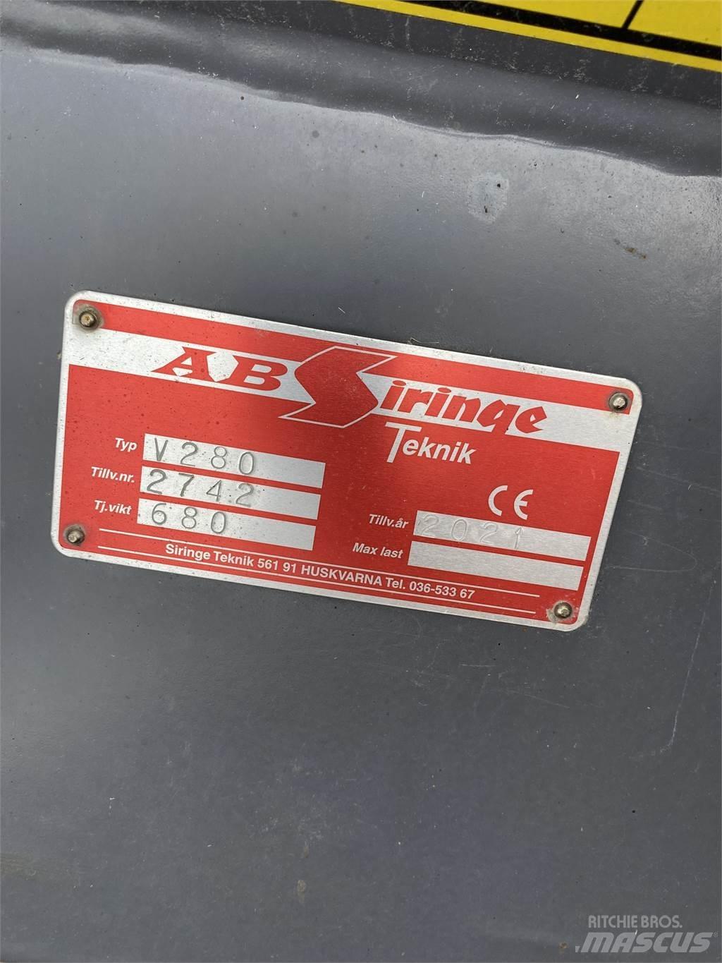 Siringe 280 VIKPLOG スノーブレードとプラウ