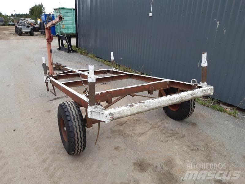  Skogvagn med vinch 林業トレーラー