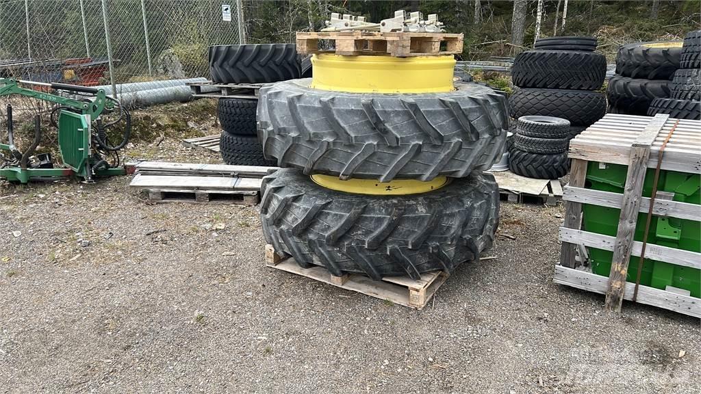 Trelleborg 520/85R42 タイヤ、ホイル、リム