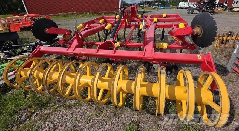 Väderstad Cultus 300 その他耕運機とアクセサリー・アタッチメント