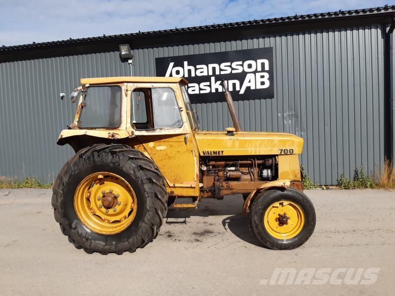 Valmet 700 トラクター