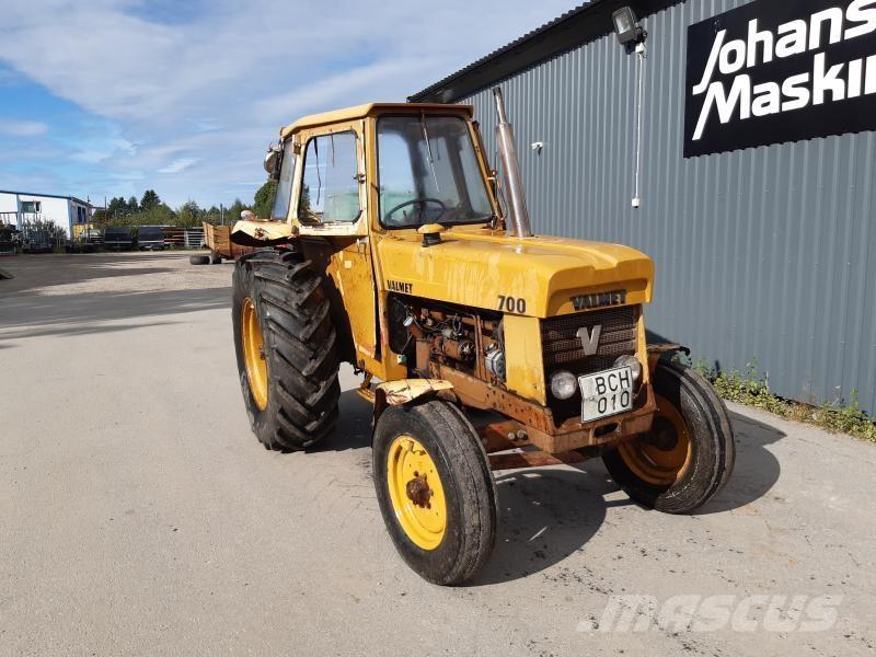 Valmet 700 トラクター