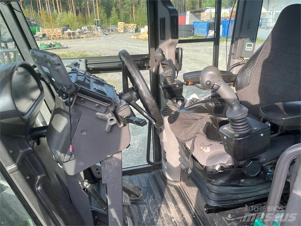 Volvo 976G Väghyvel バックホーローダー