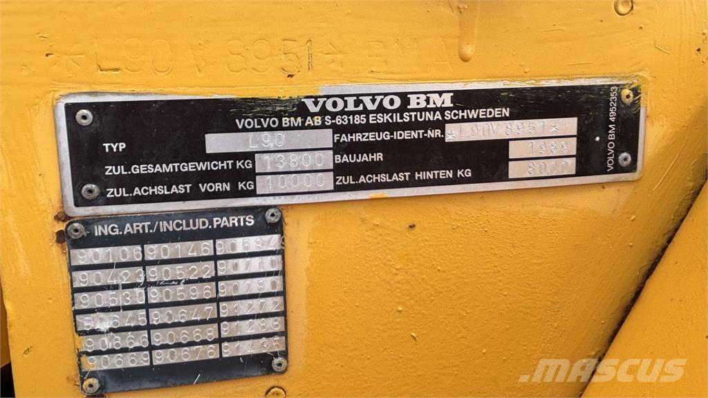 Volvo L90 LASTMASKIN ホイールローダー・タイヤショベル
