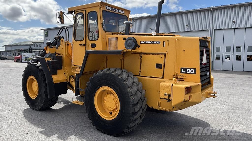 Volvo L90 LASTMASKIN ホイールローダー・タイヤショベル